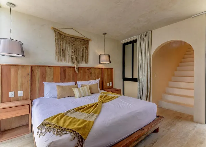 Eterna Hotel 4*