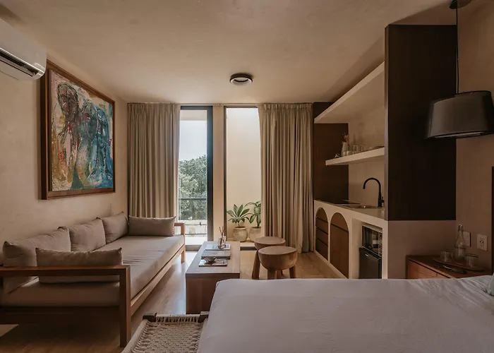 Eterna Hotel 4*