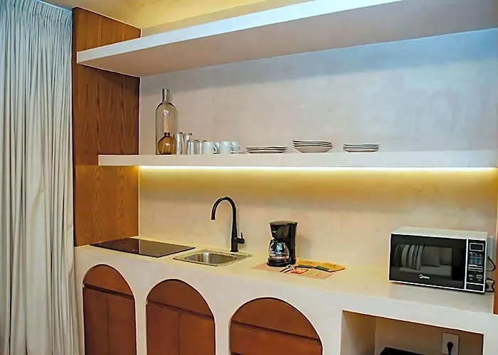 Eterna Hotel 4*